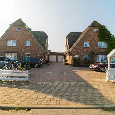 Nord Hus - Strandnahe Hotell *