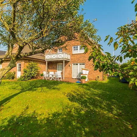 Nord Hus - Strandnahe Hotell *